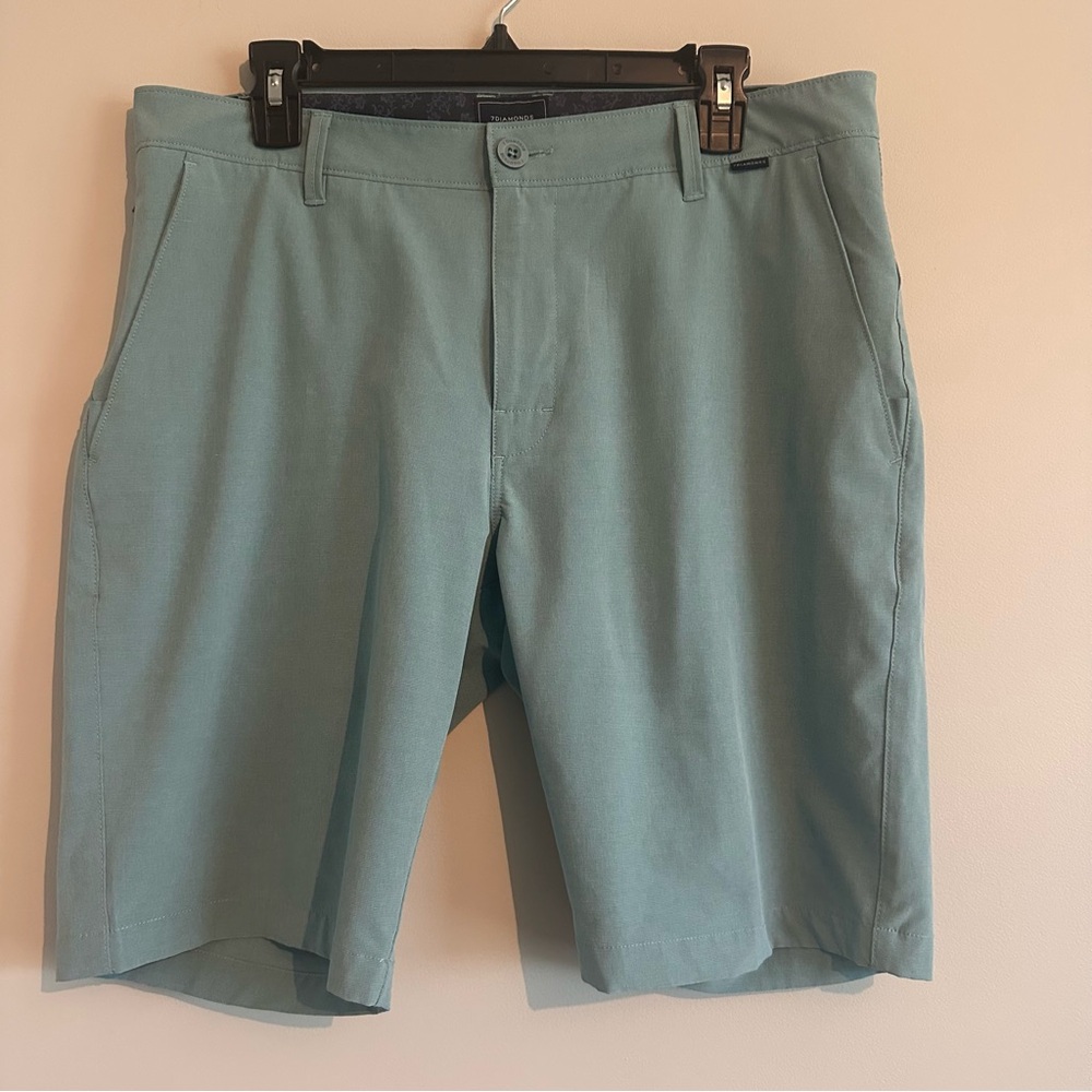 7 Diamonds Light Blue Green Shorts, Golf, Travel, Athleisure, Men’s Size 33